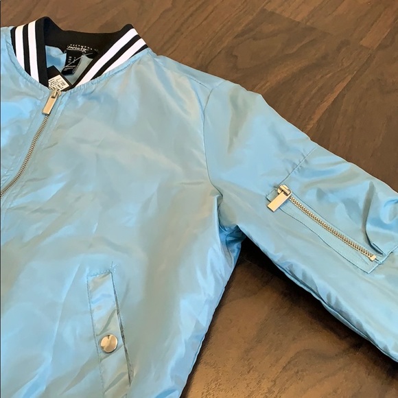 Light bomber jacket. - Picture 3 of 4